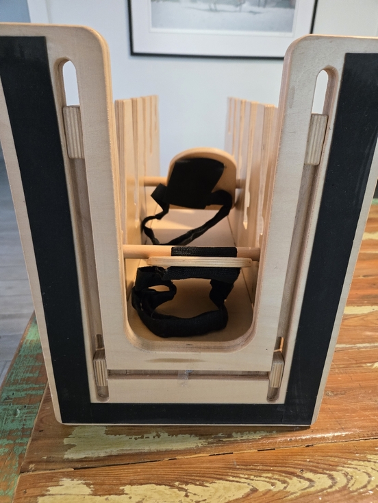 EGOSCUE Multi-Positioning THERAPY TOWER Posture Alignment Stretch Rack w/Pedals - Picture 5 of 5